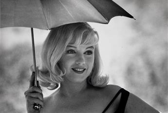 INGE MORATH (1923-2002) Group of 4 variant photographs of Marilyn Monroe, comprising 3 of her on the set of The Misfits.